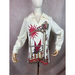 Vintage 70s Poly Dagger Top with Novelty Print Roman Art Deco Mod MCM Plus Size